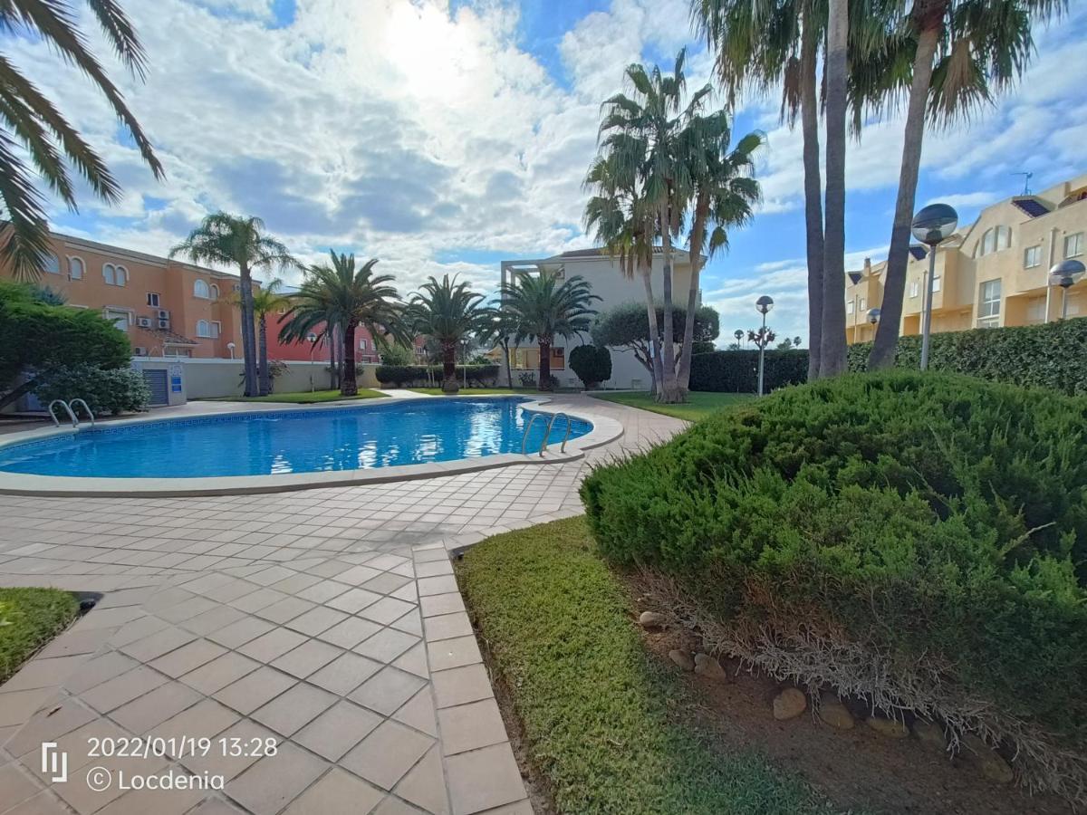 Appartement Rosaleda LocDénia Extérieur photo